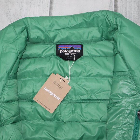 NEW Patagonia Down Sweater Vest - Men's - Picture 5 of 8